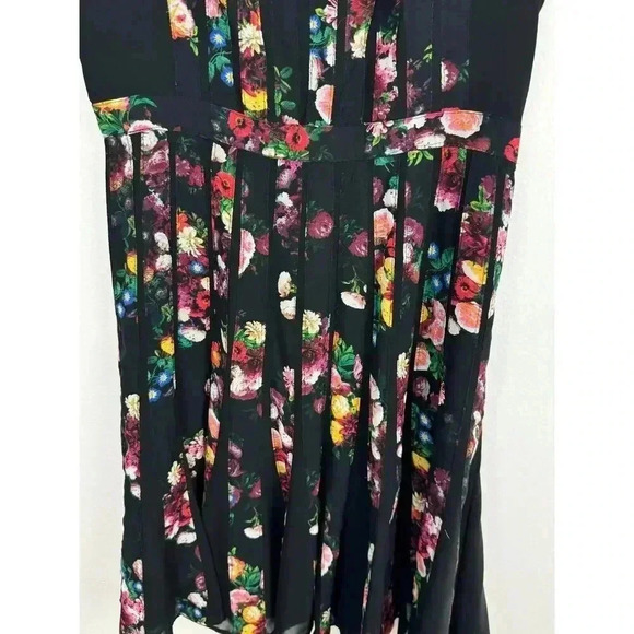 Adrianna Pappell Fractured Floral Print Dress Fit and Flare Size 4 wedding guest - Picture 3 of 8